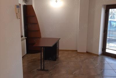 Spațiu comercial, de 30 mp, în Tomis II - 5