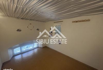 Spațiu comercial, de 50 mp, în Central