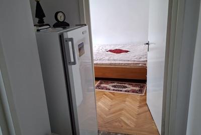 Apartament cu 2 camere decomandat în 1 Mai - 9