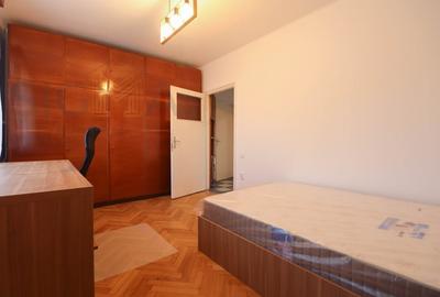 Apartament cu 3 camere decomandat, mobilat în Central - 9
