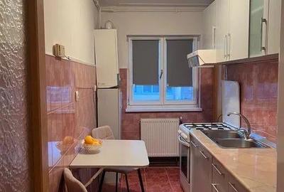 Apartament cu 2 camere decomandat, mobilat în Vasile Aaron - 4