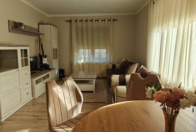 Casă cu 4 camere cu Teren 75 Mp în Bazna - 1