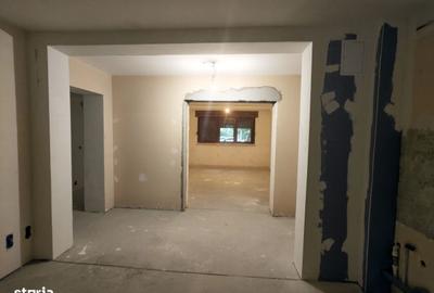 Apartament cu 3 camere în Brazda lui Novac