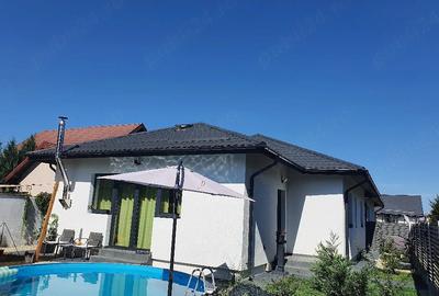 Casă cu 4 camere cu Teren 300 Mp în Domnești