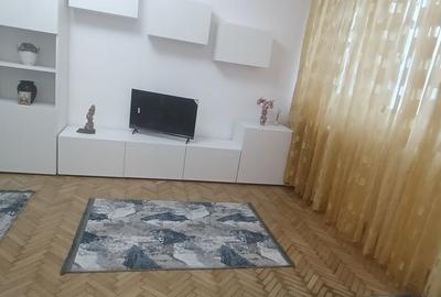 Apartament cu 2 camere semidecomandat în Grivița - 2