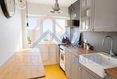 Apartament cu 2 camere semidecomandat, mobilat în Cantemir