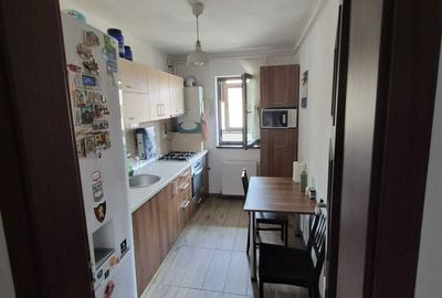Apartament cu 2 camere decomandat în Runcu - 8