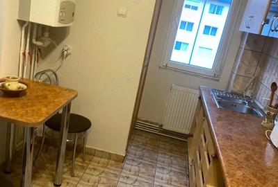 Apartament cu 2 camere semidecomandat, mobilat în Central - 1