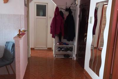 Apartament cu 3 camere decomandat în Central - 8