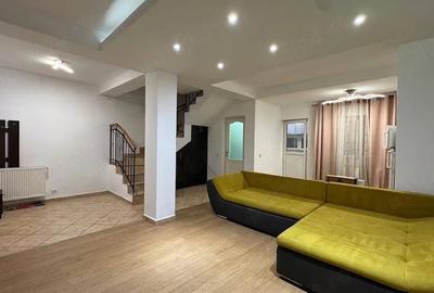 Casă cu 4 camere cu Teren 180 Mp în Central