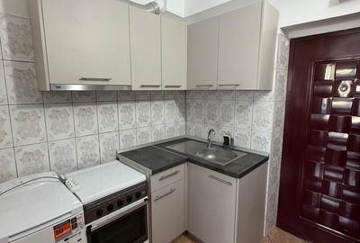 Garsonieră decomandată în Central - 6