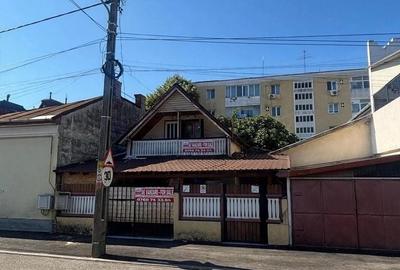 Spațiu comercial, în Central