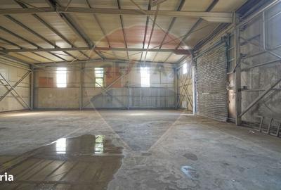 Spațiu comercial, de 794 mp, în Central - 19