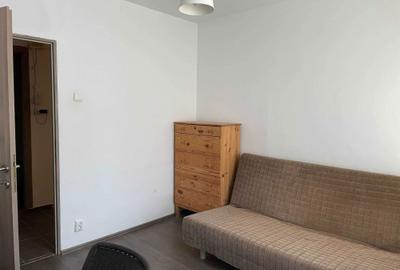 Apartament cu 2 camere decomandat în Titan - 3