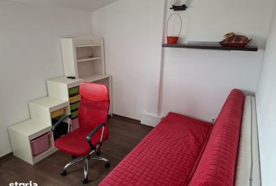 Apartament cu 3 camere în Străulești