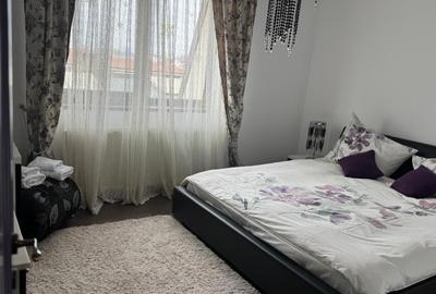 Apartament cu 2 camere decomandat în Popoveni