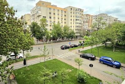 Apartament cu 4 camere în Central - 13