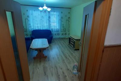Apartament cu 3 camere decomandat în Kogălniceanu