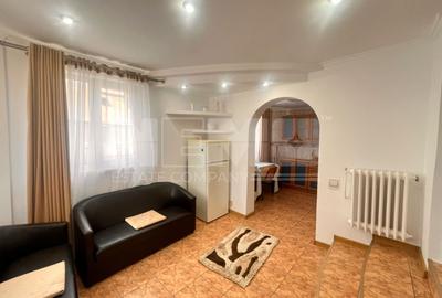Apartament cu 2 camere semidecomandat, mobilat în Central - 1