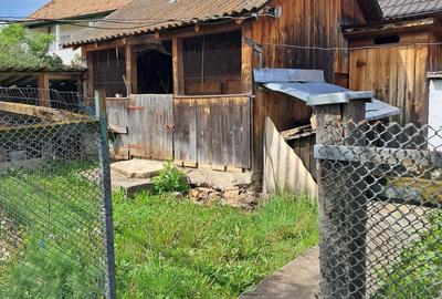Casă cu 3 camere semidecomandat în Iara - 1