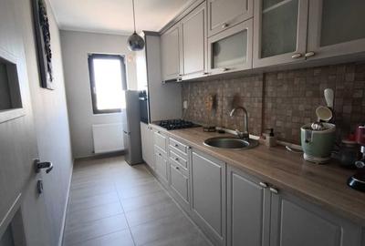 Apartament cu 2 camere decomandat în Roșu - 3