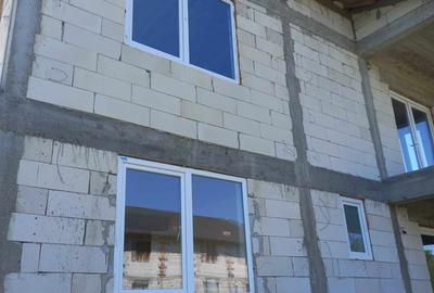 Casă cu 4 camere în Corbii Mari - 4