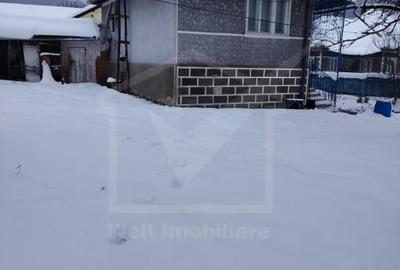 Casă individuală cu 2 camere cu Teren 950 Mp în Vâlcele - 1
