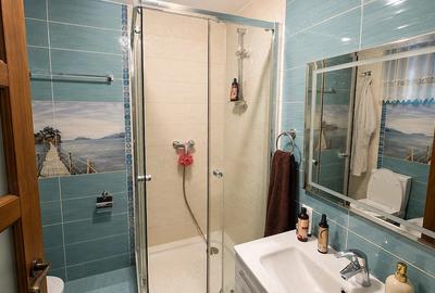 Casă cu 11 camere cu Teren 2100 Mp în Central - 10