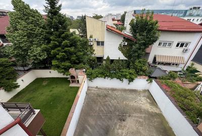 Casă individuală cu 13 camere cu Teren 321 Mp în Lacul Tei - 4