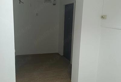 Apartament cu 4 camere decomandat în Techirghiol - 2