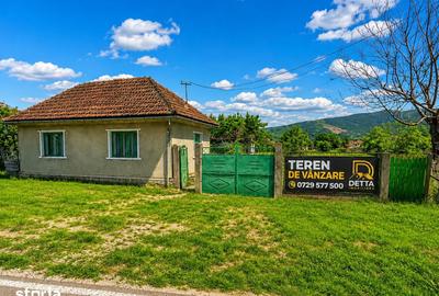 Casă cu 3 camere cu Teren 1600 Mp în Șiria
