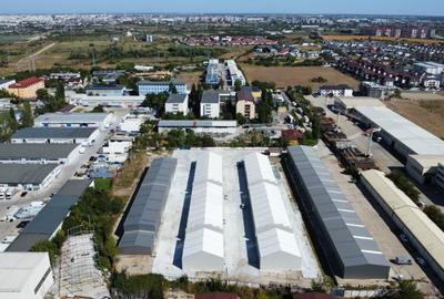 Spațiu industrial, de 450 mp, în Central