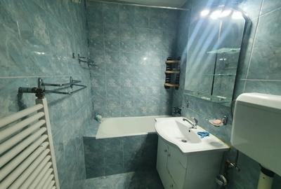 Apartament cu 3 camere semidecomandat, mobilat în Titan - 8