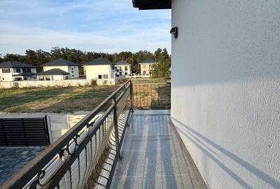 Casă cu 4 camere cu Teren 250 Mp în Central