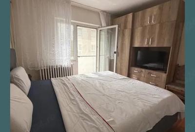 Apartament cu 3 camere decomandat în Decebal - 4