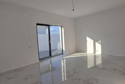 Casă cu 4 camere cu Teren 350 Mp în Clinceni - 2