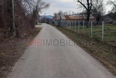 Teren intravilan de 2898 mp, în Brebu Mânăstirei - 2