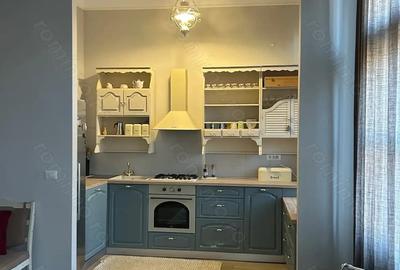 Apartament cu 2 camere decomandat în P-ța Unirii - 3