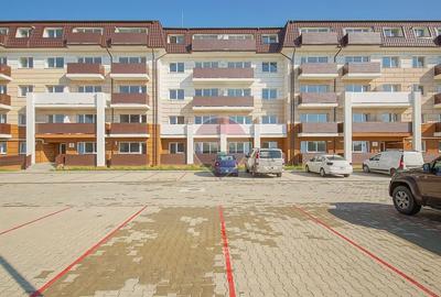 Apartament cu 3 camere decomandat în Sânpetru
