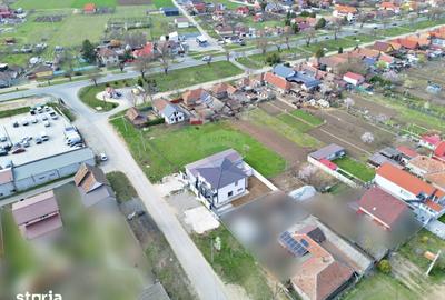 Casă cu 5 camere cu Teren 382 Mp în Zimandu Nou - 14