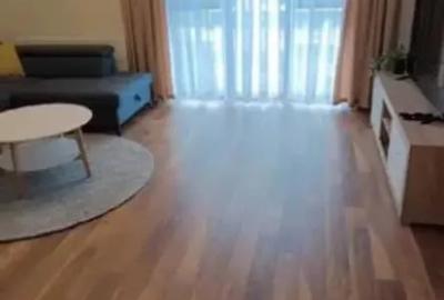 Apartament cu 2 camere decomandat în Tractorul - 2