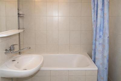 Apartament cu 3 camere decomandat în Calea București - 5