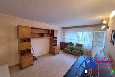 Apartament cu 2 camere decomandat în E3