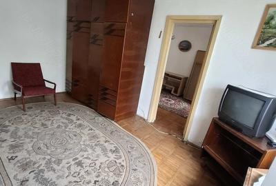 Apartament cu 2 camere nedecomandat în Govândari