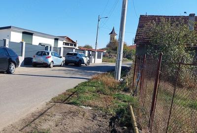 Teren de 1769 mp, în Sântandrei