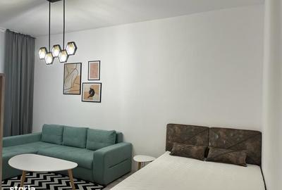 Apartament cu 3 camere decomandat în Păcii