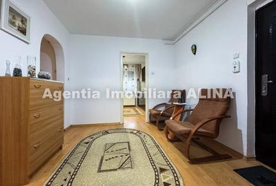 Apartament cu 3 camere decomandat în Progresul - 6