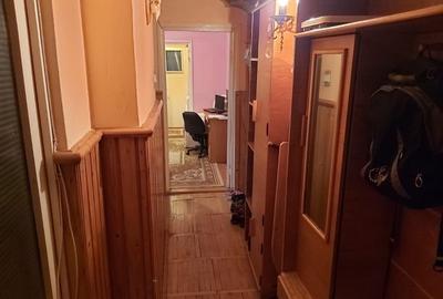 Apartament cu 3 camere decomandat în Central - 2