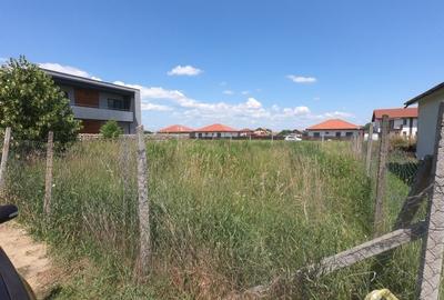 Teren Construcții intravilan de 407 mp, în Stupini - 3