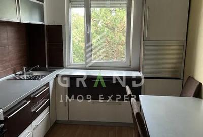 Apartament cu 3 camere semidecomandat, mobilat în Mănăștur
